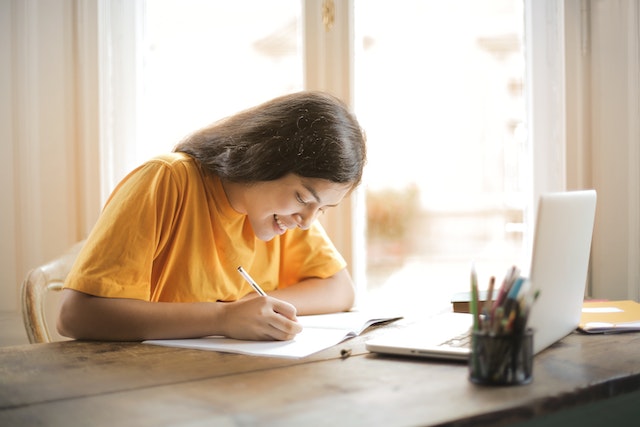 Carriere Virtuali per Studenti Scopri le Opportunità di Lavoro Online