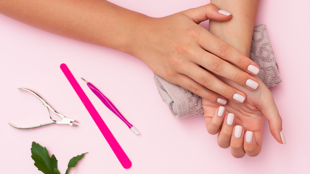 Nail art 2024: le tendenze, le ispirazioni e le tecniche da provare